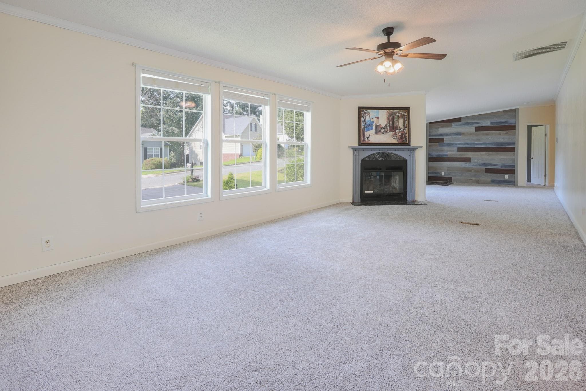 Single Family Residence at 2171 Brantley Creek Drive, Kannapolis, photo 5 of 20