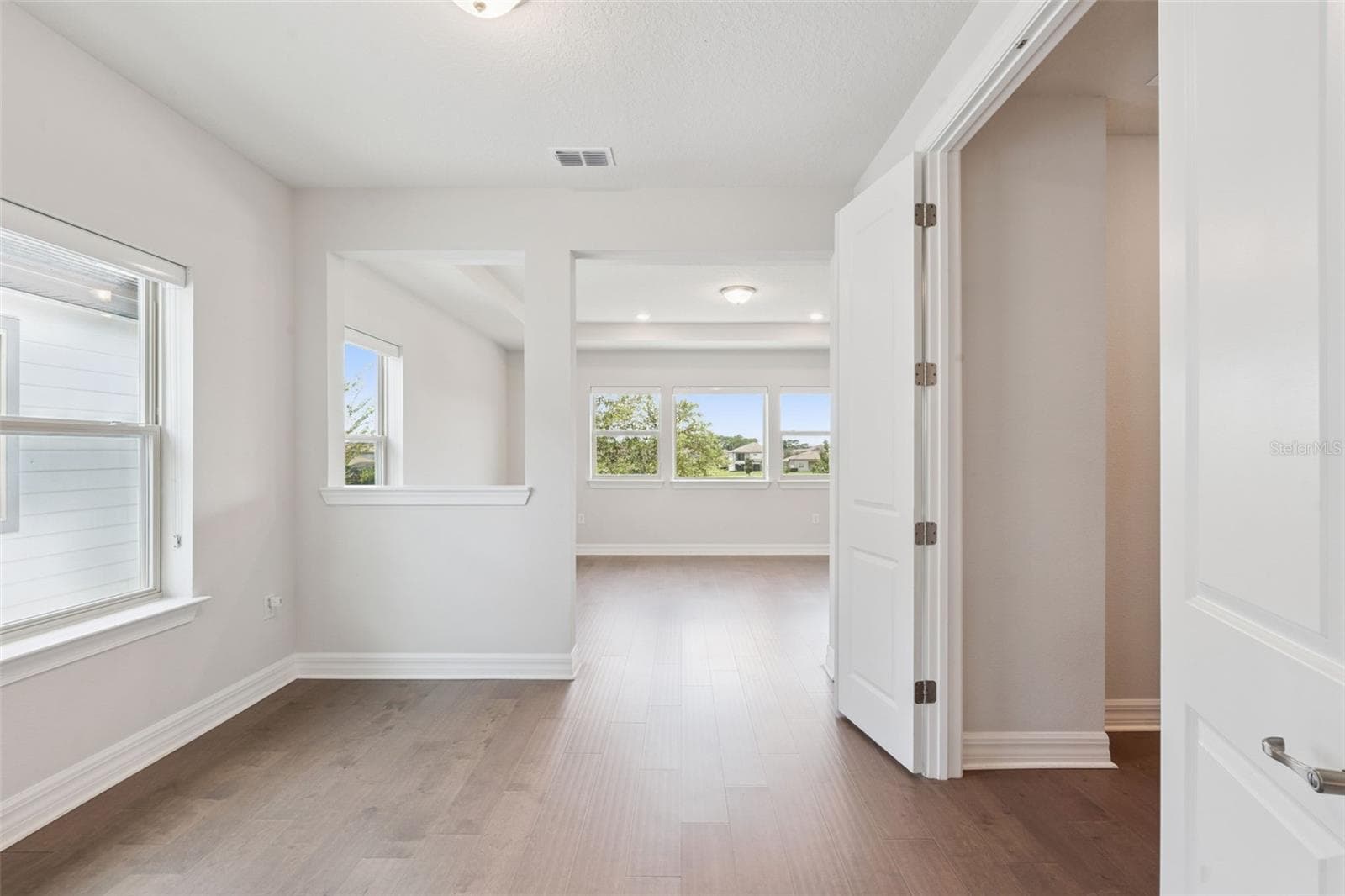 Single Family Residence at 9070 WOODLAND FOREST RD, ORLANDO, photo 23 of 61