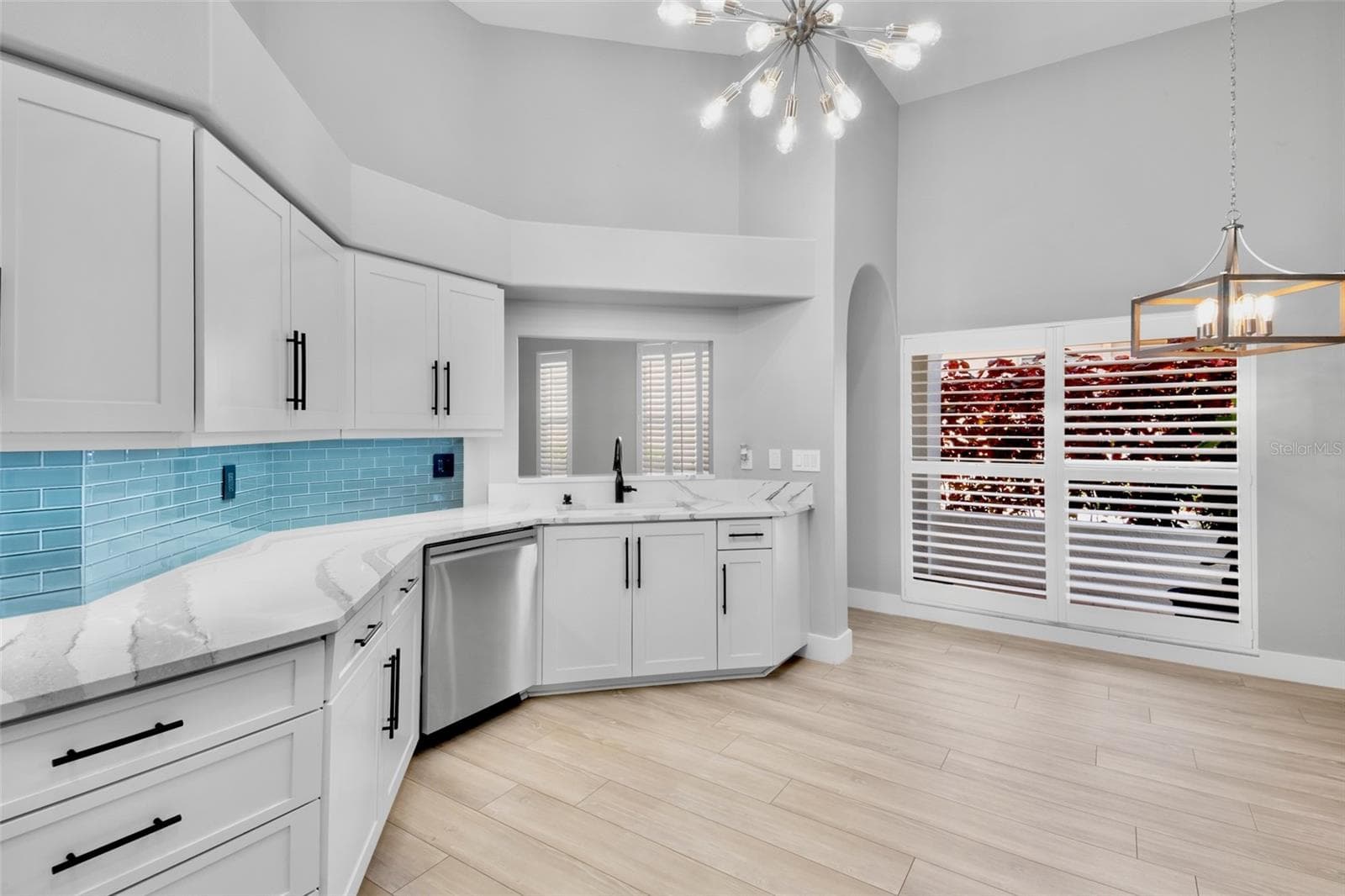 Single Family Residence at 3761 AMAPOLA LN, SARASOTA, photo 5 of 33