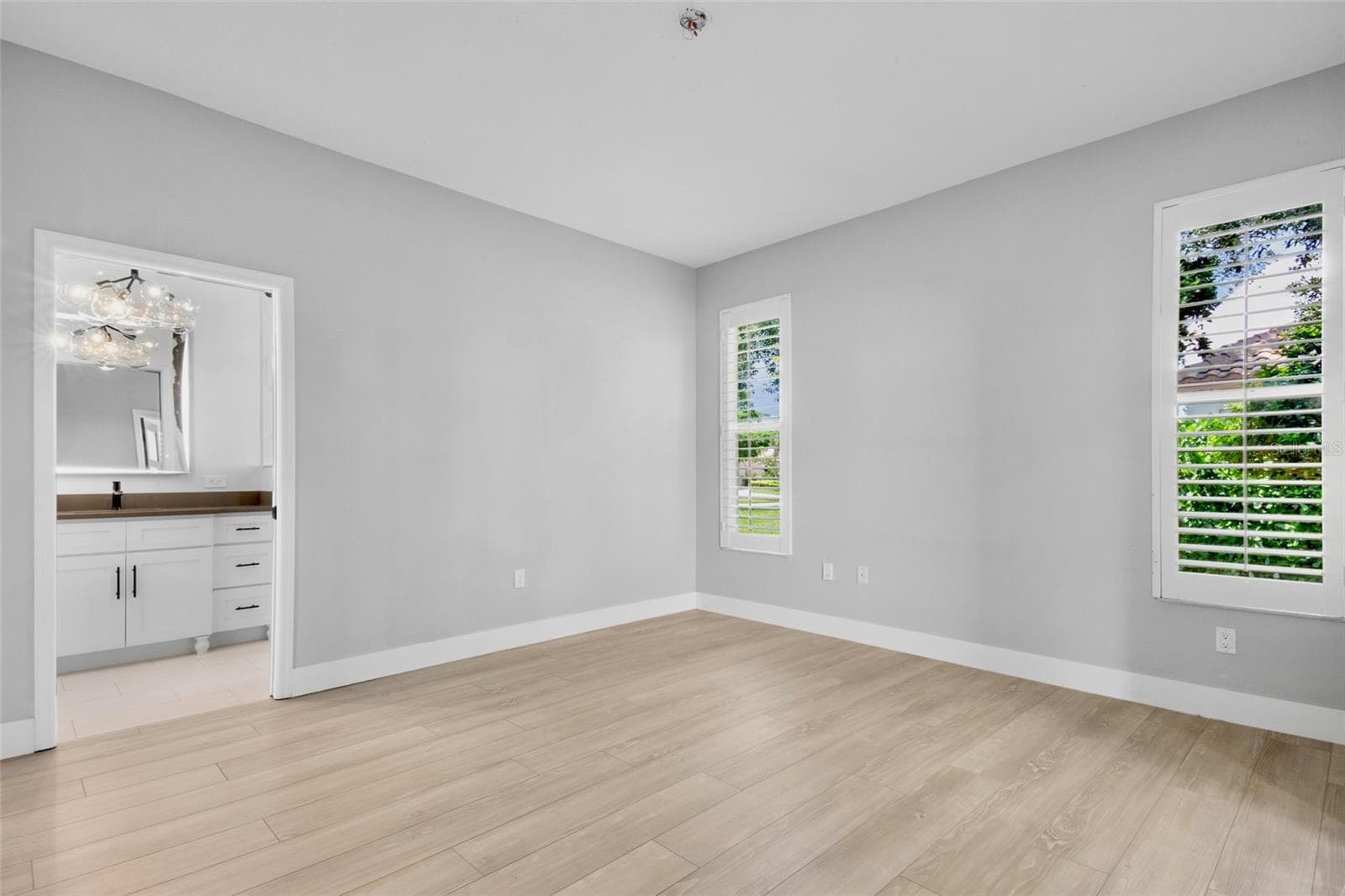 Single Family Residence at 3761 AMAPOLA LN, SARASOTA, photo 14 of 33