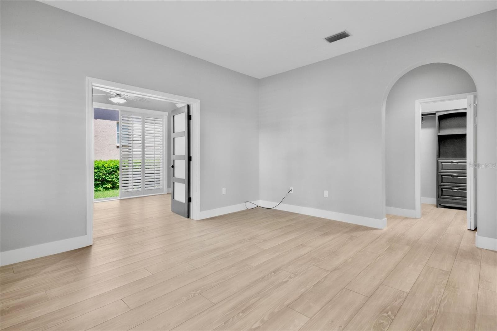 Single Family Residence at 3761 AMAPOLA LN, SARASOTA, photo 15 of 33