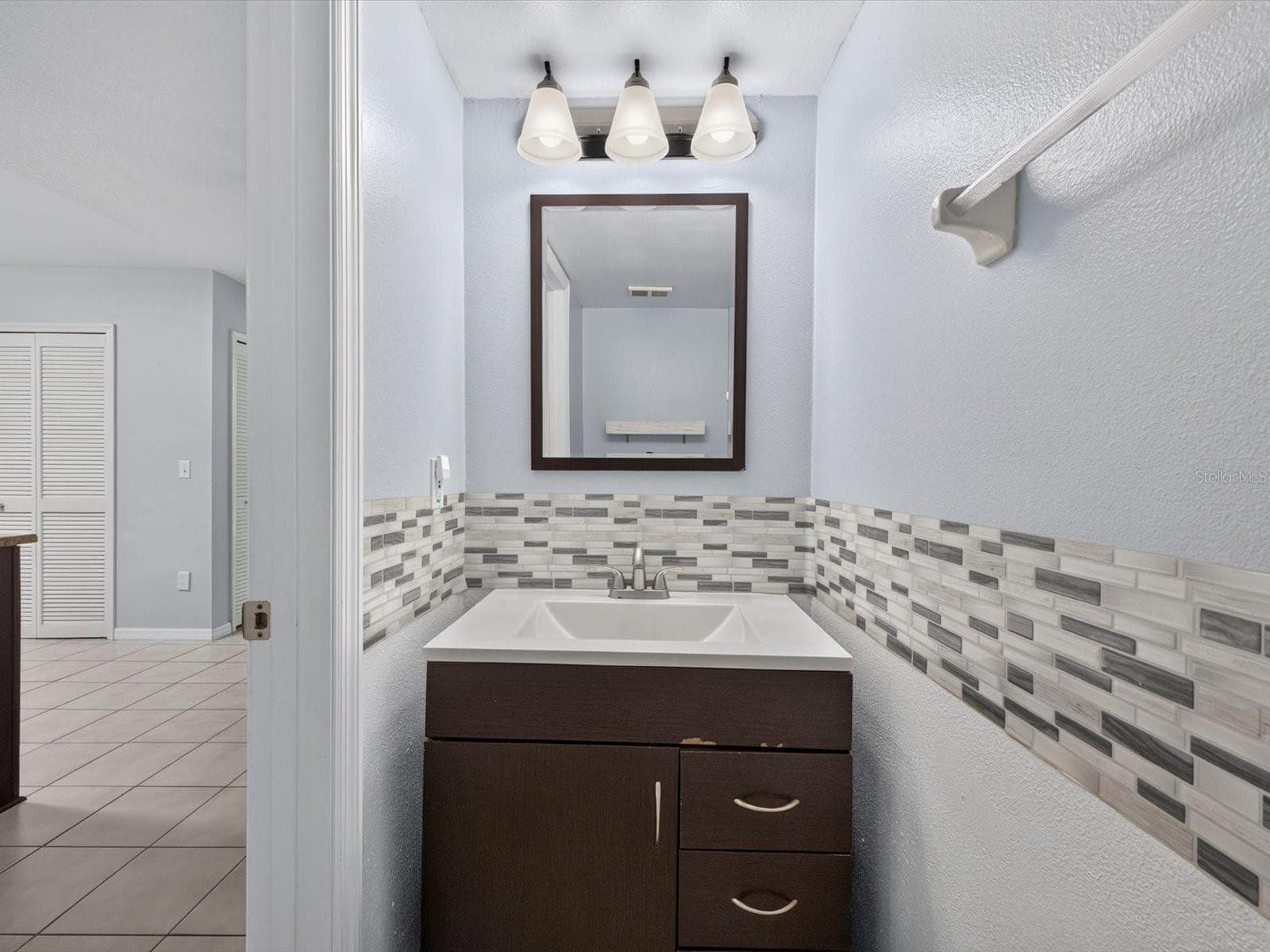 Condominium at 958 SYKES CT #104, ORLANDO, photo 14 of 34