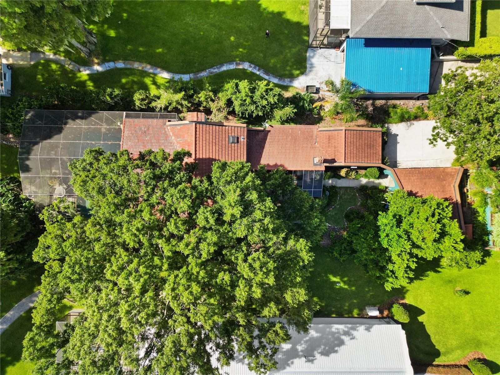 Single Family Residence at 1019 W LAKE ELOISE TER, WINTER HAVEN, photo 9 of 56