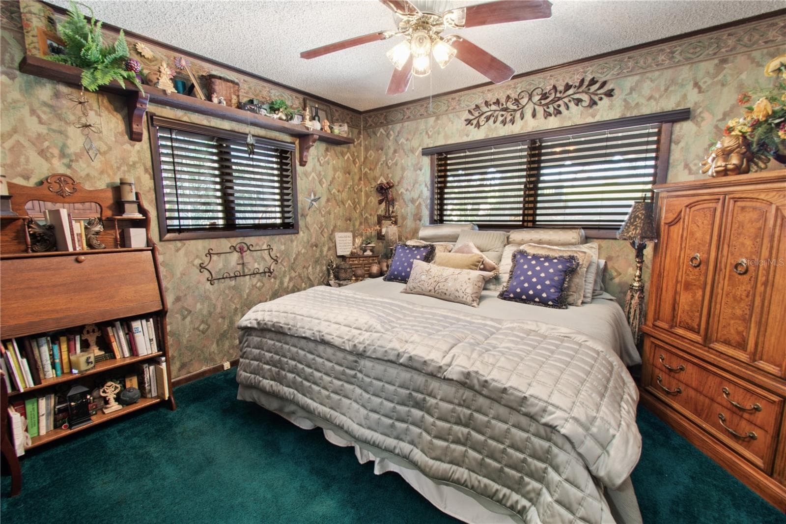 Single Family Residence at 1019 W LAKE ELOISE TER, WINTER HAVEN, photo 36 of 56