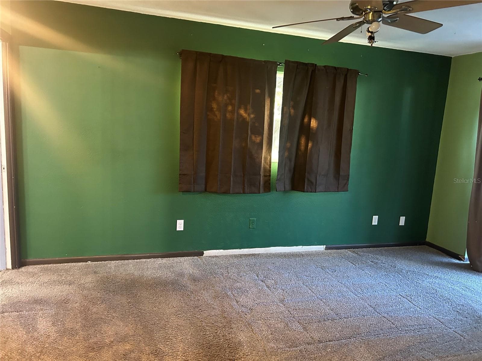 Single Family Residence at 13406 BELLEWOOD AVE, SEMINOLE, photo 14 of 19