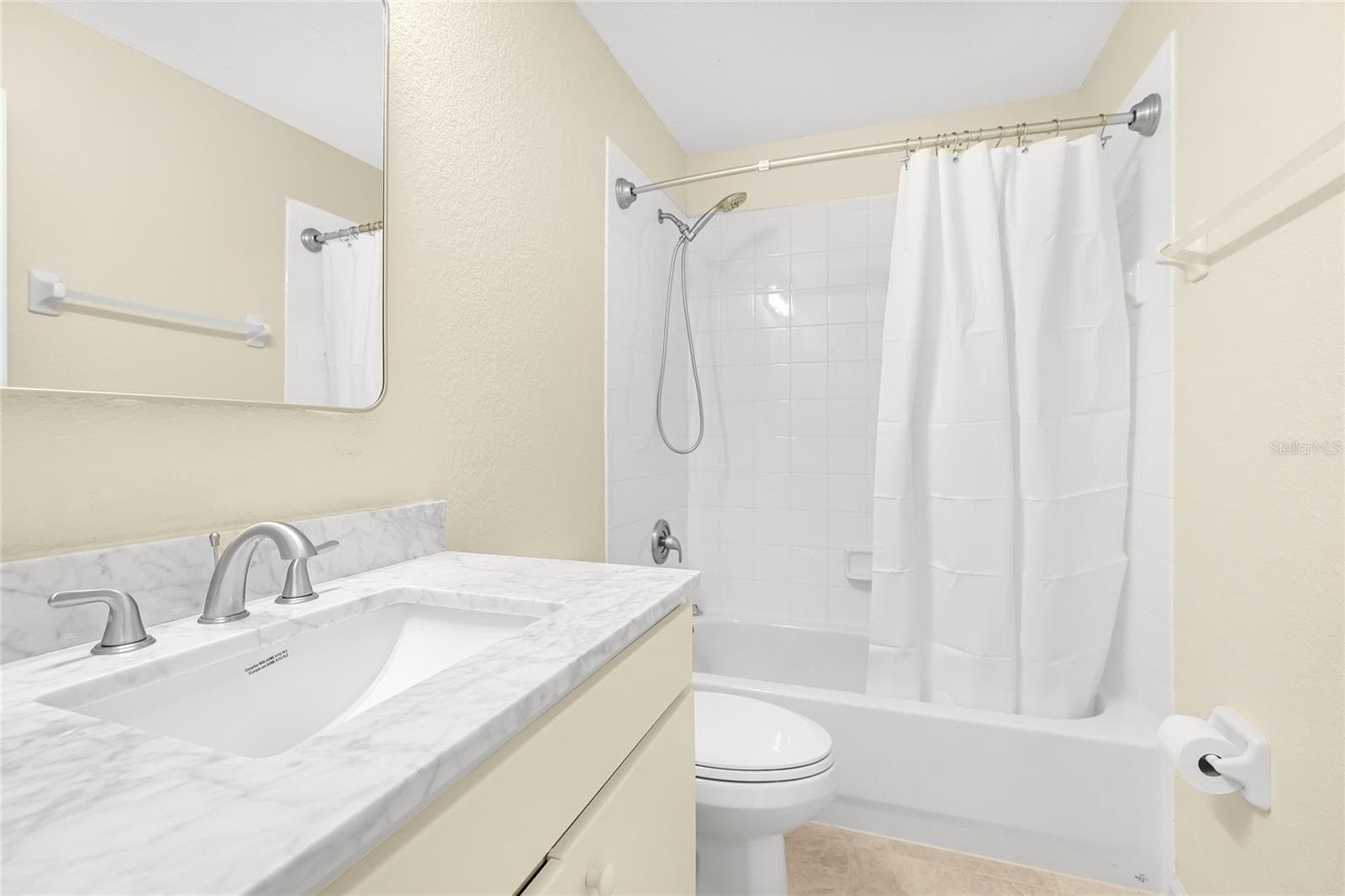 Single Family Residence at 2451 ALTOONA AVE, NORTH PORT, photo 24 of 36