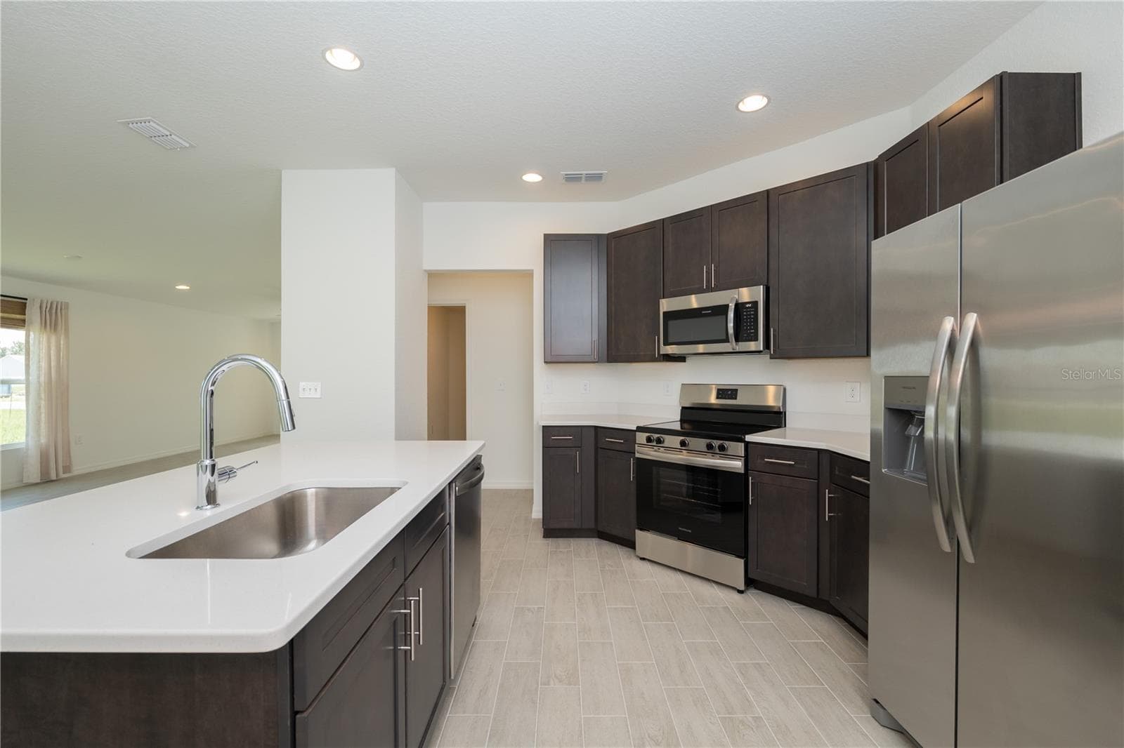 Single Family Residence at 3512 ELLIOTT PL, BARTOW, photo 9 of 26