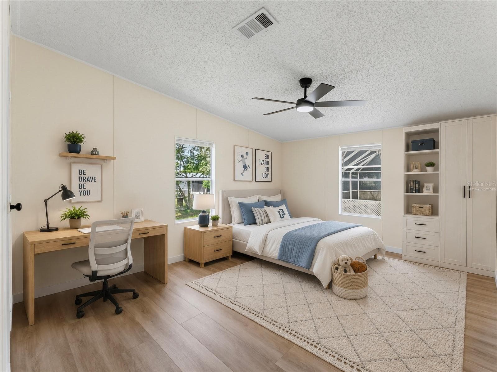 Virtually staged - 11106 FERNWAY LN, DADE CITY