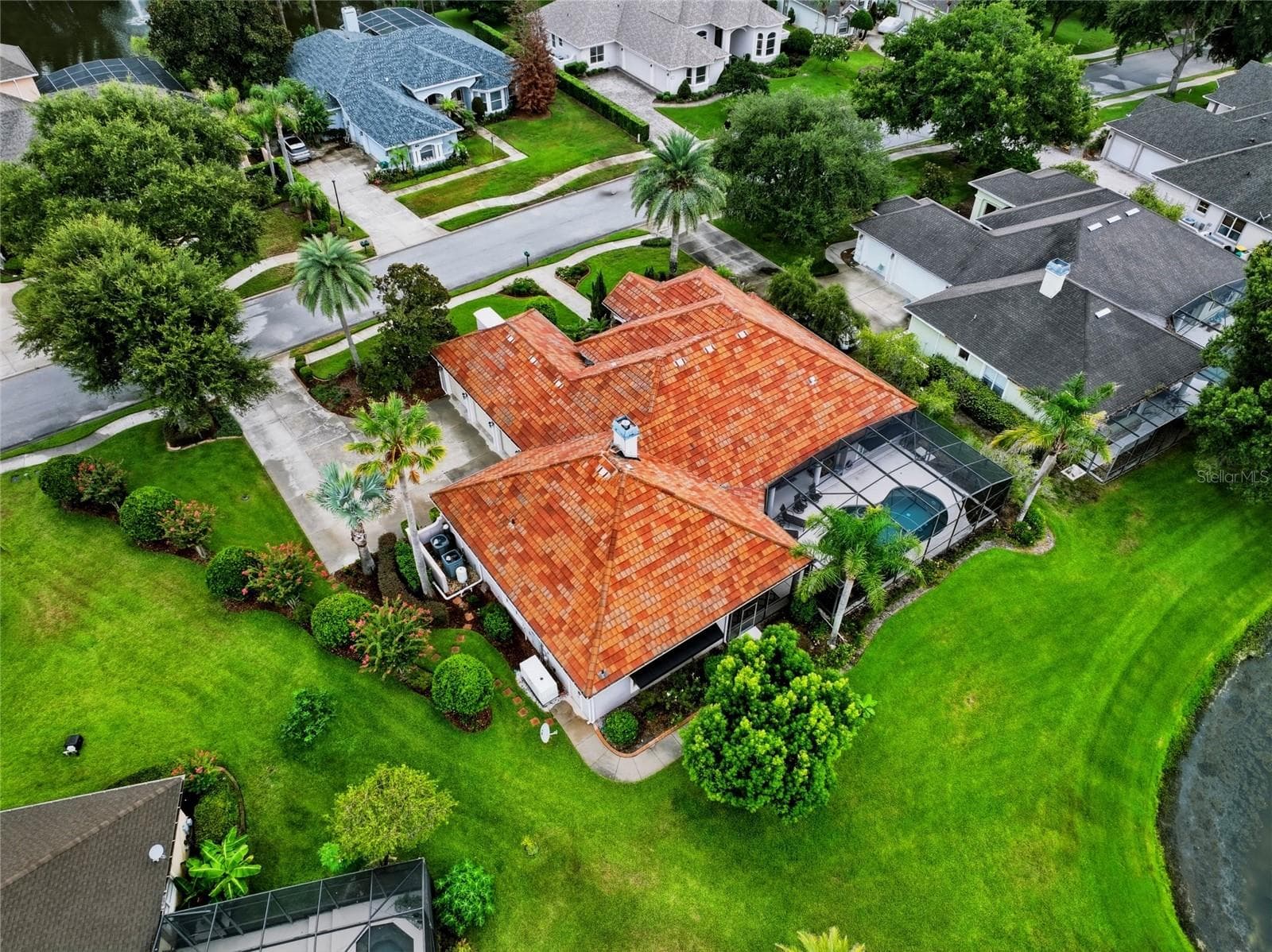 Single Family Residence at 1059 CEASARS CT, MOUNT DORA, photo 5 of 72