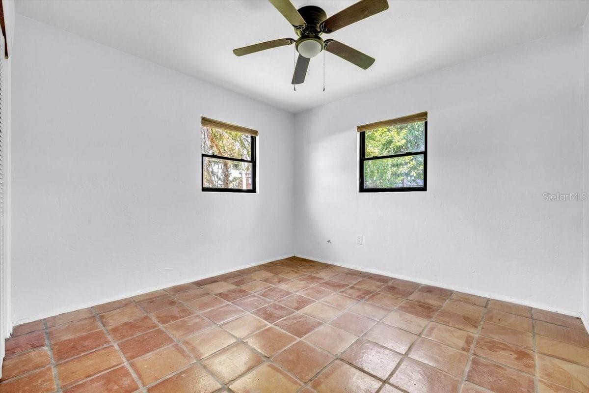 Single Family Residence at 807 LUCILLE AVE, NOKOMIS, photo 25 of 45