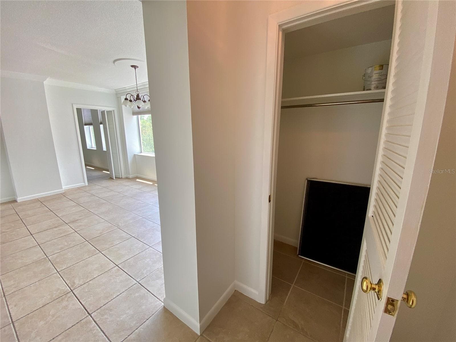 Coat closet upon entering your unit - 2403 S ARDSON PL #402B, TAMPA