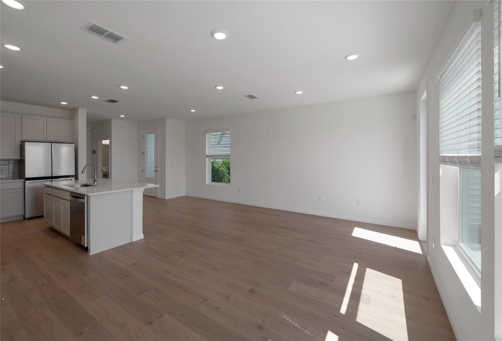 Family Room - 6412 JENSEN VIEW AVE, APOLLO BEACH
