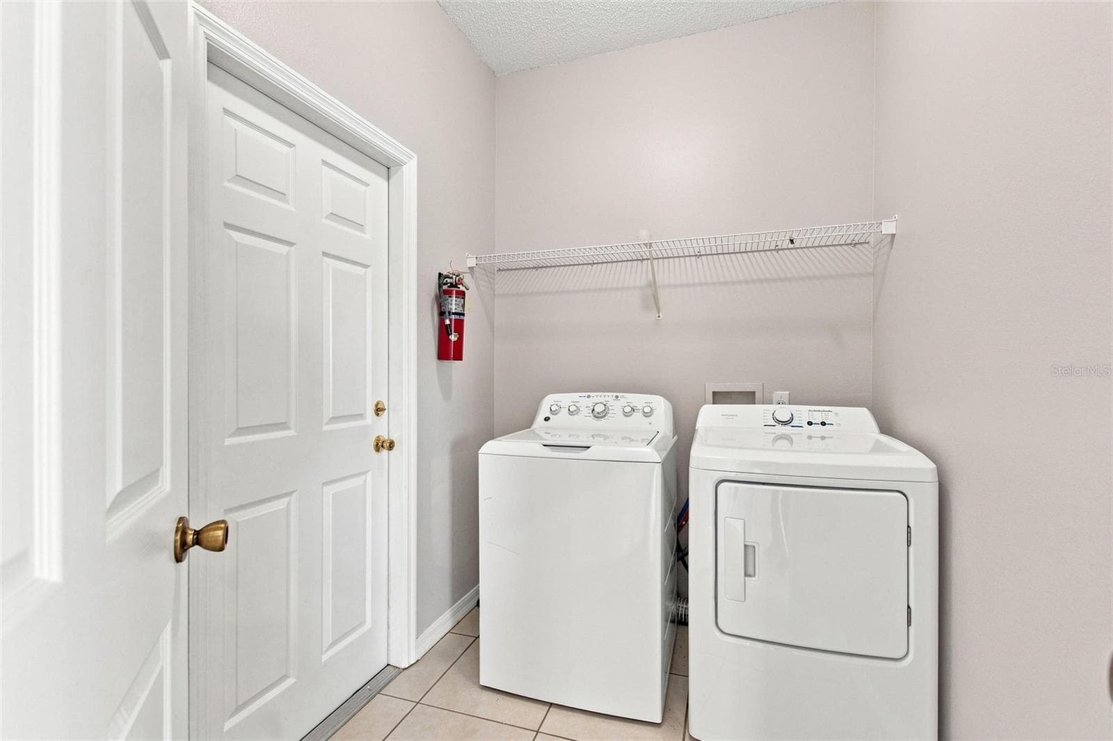 Single Family Residence at 16616 PALM SPRING DR, CLERMONT, photo 33 of 48