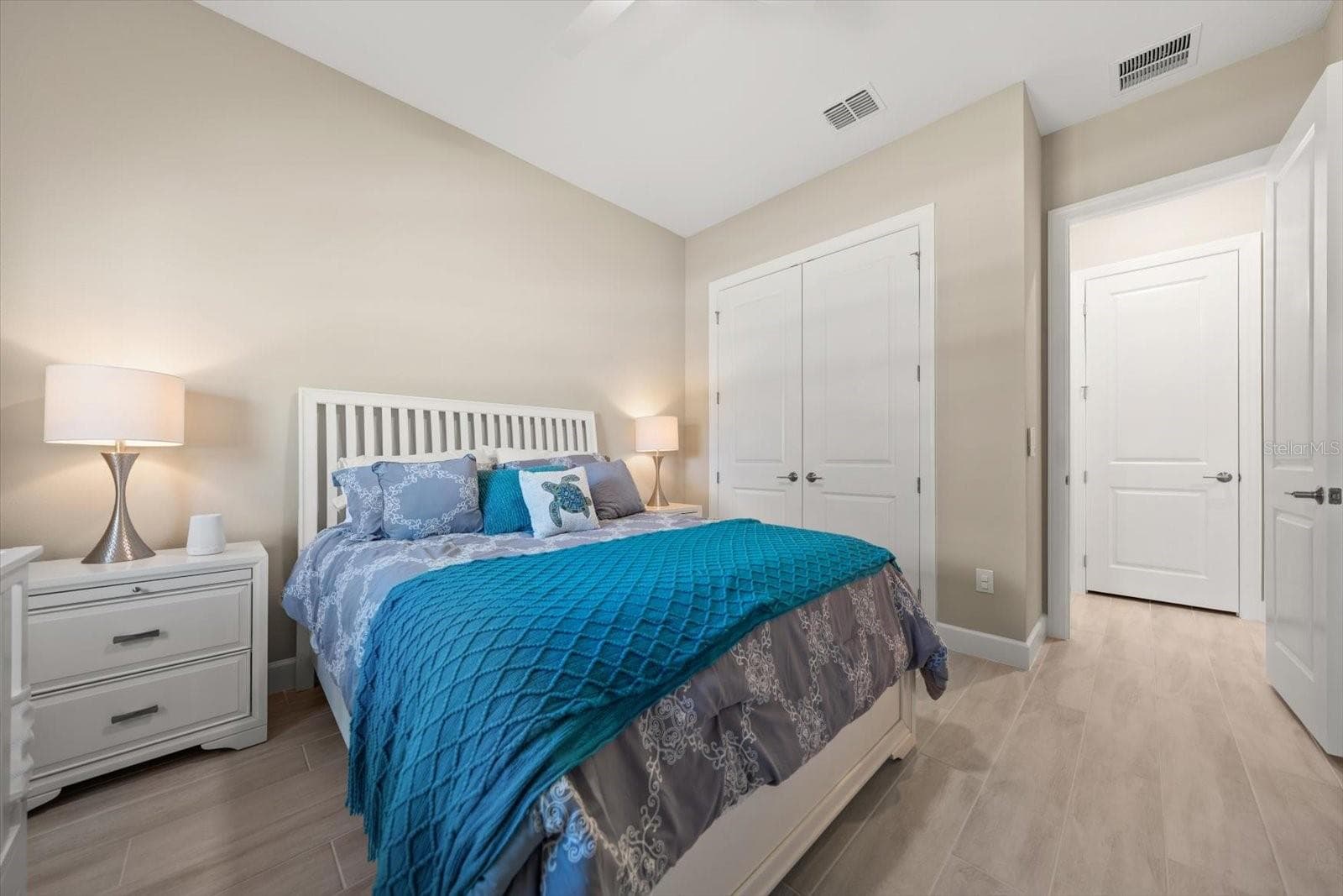 Single Family Residence at 11410 CASELLA PL, PALMETTO, photo 17 of 33