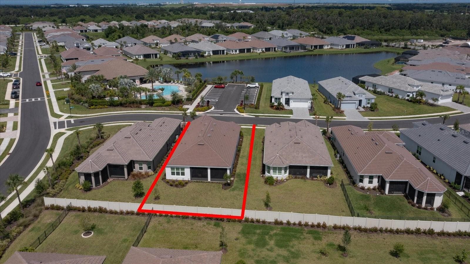 Single Family Residence at 11410 CASELLA PL, PALMETTO, photo 29 of 33