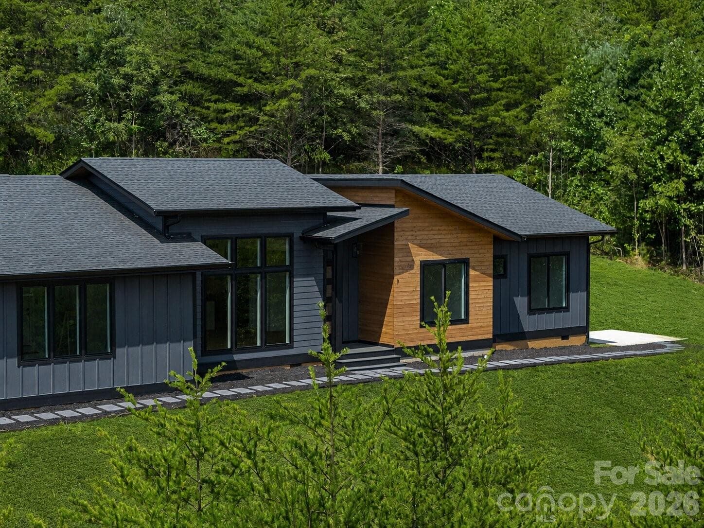 Virtually enhanced grass - 7 Spicebush Lane, Weaverville