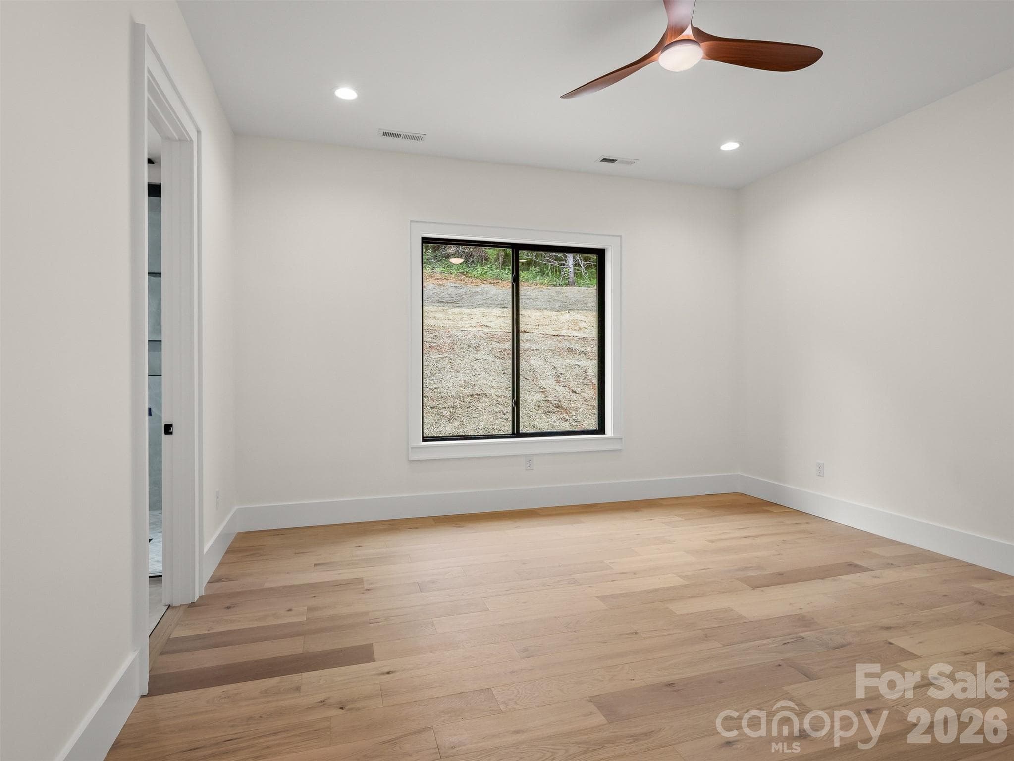 Single Family Residence at 7 Spicebush Lane, Weaverville, photo 25 of 47