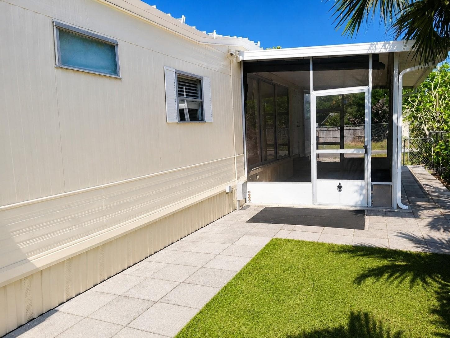 Mobile Home at 6580 SEMINOLE BLVD #727, SEMINOLE, photo 3 of 18
