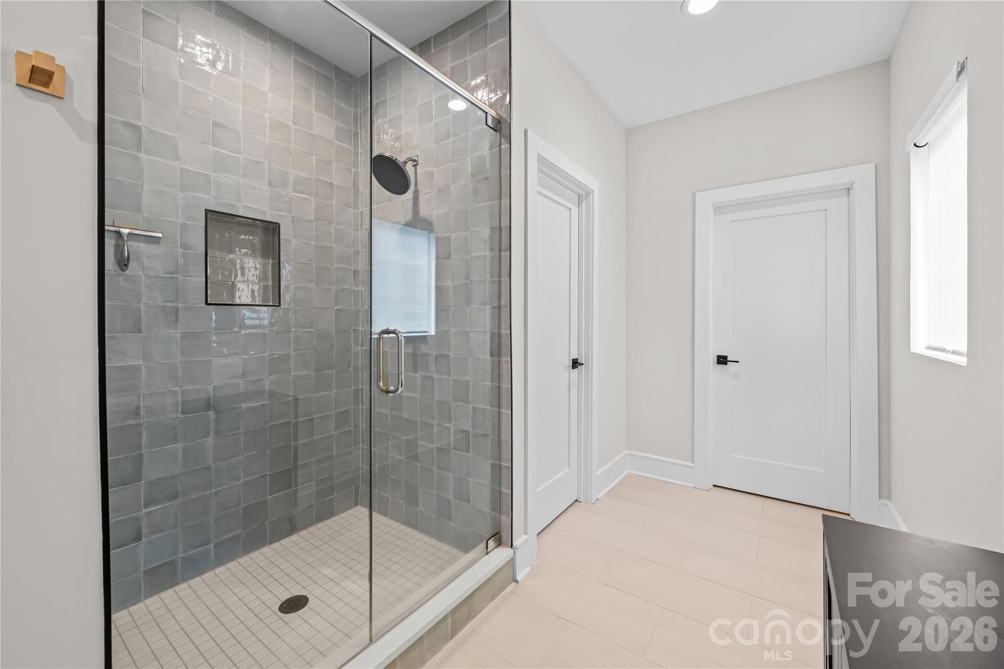 Primary shower - 3020 Cobbs Hill Road, Charlotte
