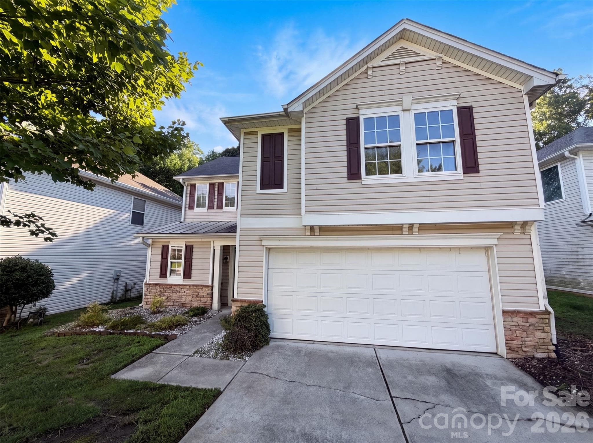 2502 Harwood Hills Lane