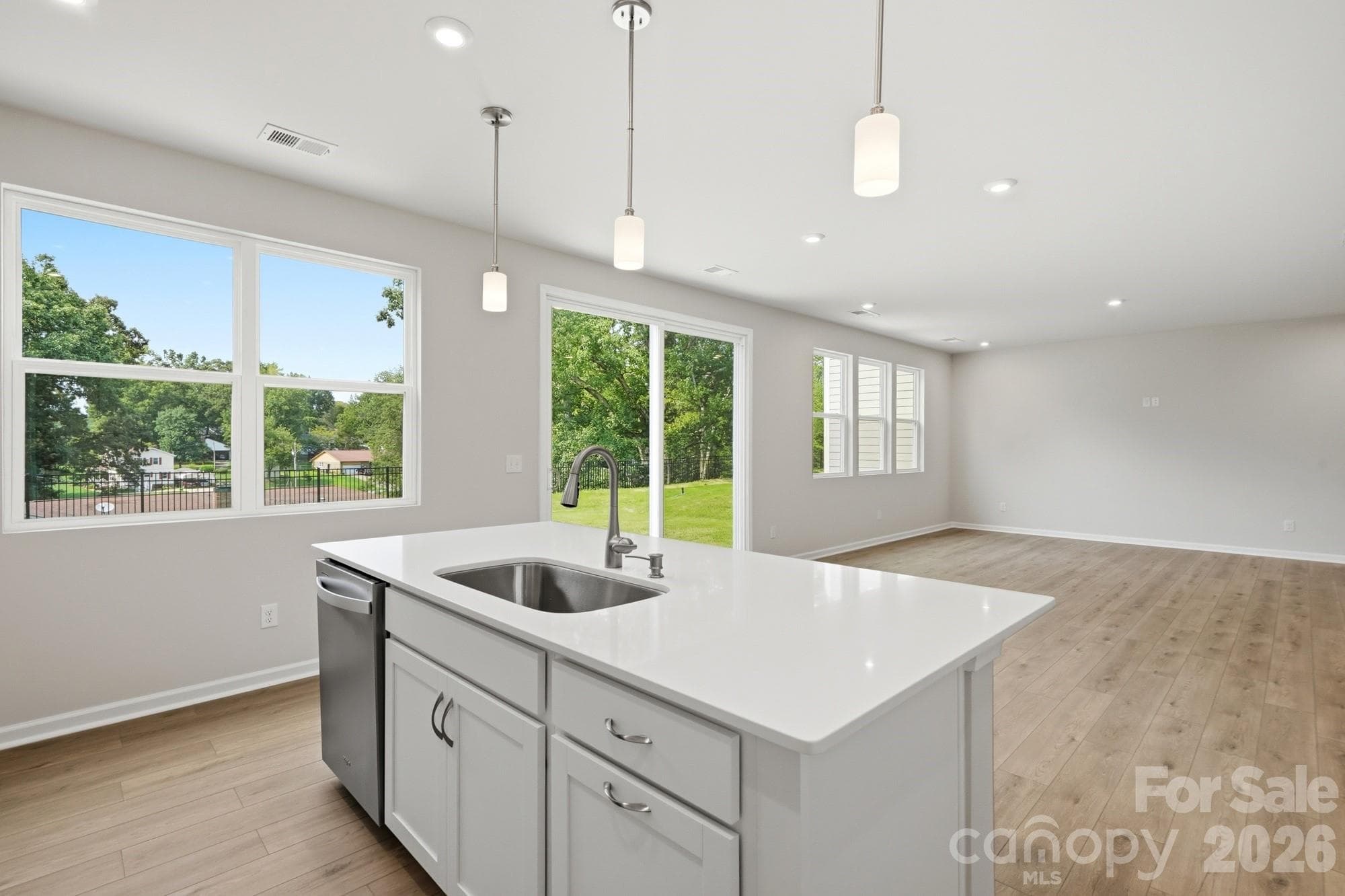 Single Family Residence at 2730 Phoenix Court, Gastonia, photo 22 of 48