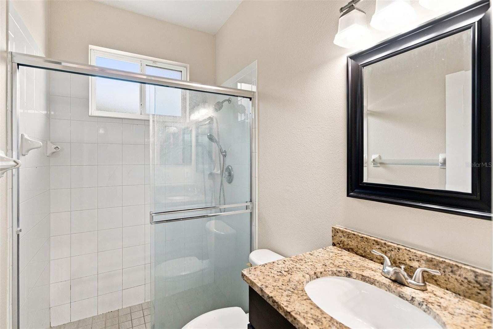 Single Family Residence at 295 LONDONDERRY DR, SARASOTA, photo 28 of 35