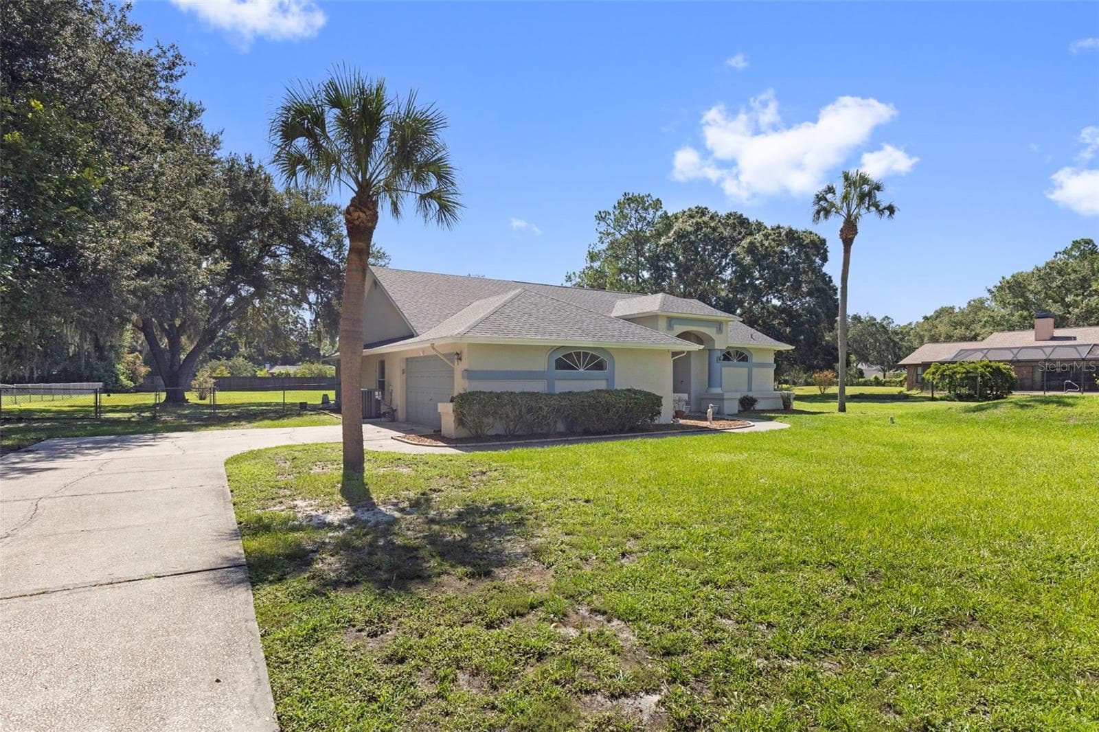 Single Family Residence at 17269 RAINTREE RD, LUTZ, photo 3 of 66