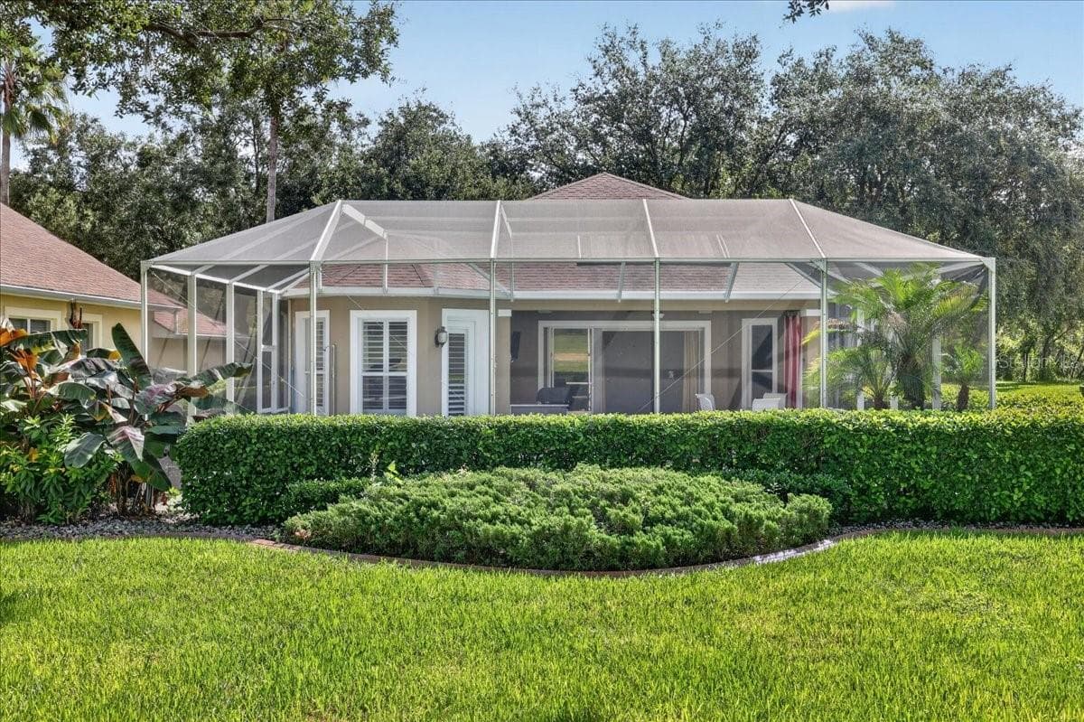 a little privacy from the golfers - 5 CAPTIVA AT LIONSPAW, DAYTONA BEACH