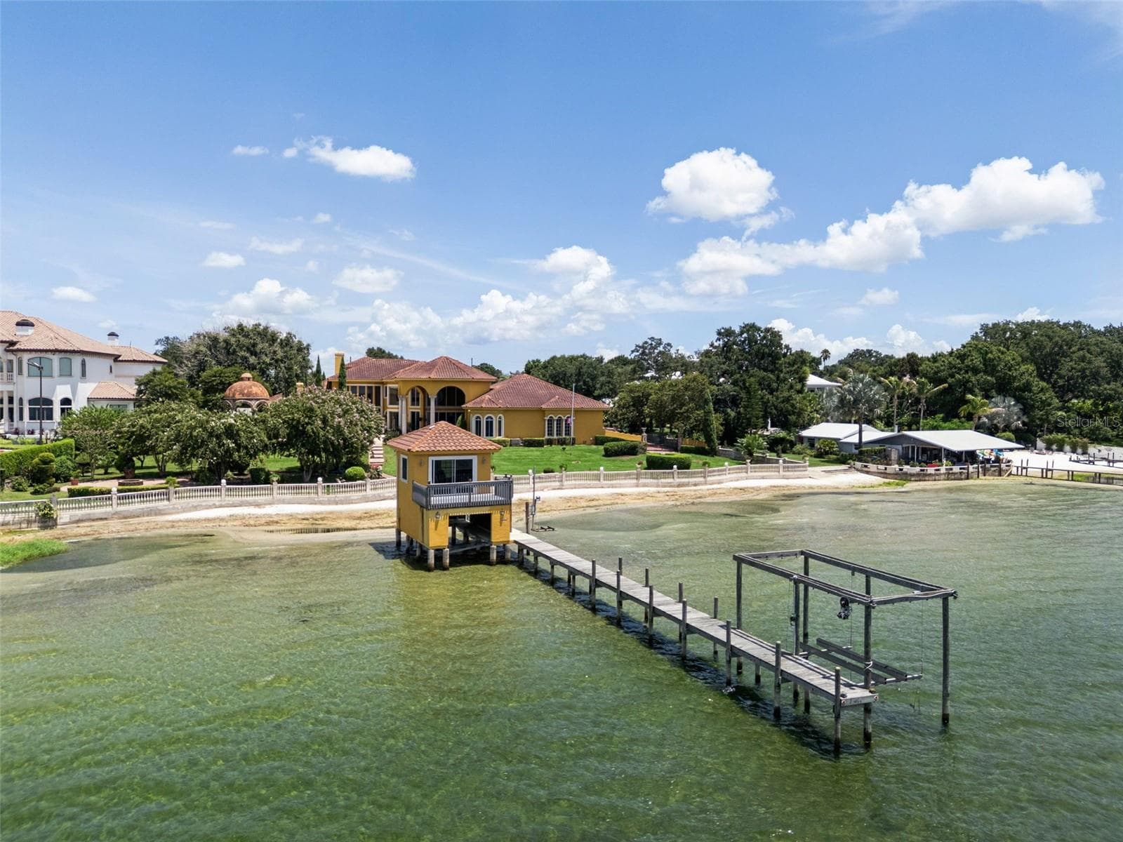 Single Family Residence at 2961 LAKEVIEW DR, SEBRING, photo 19 of 100