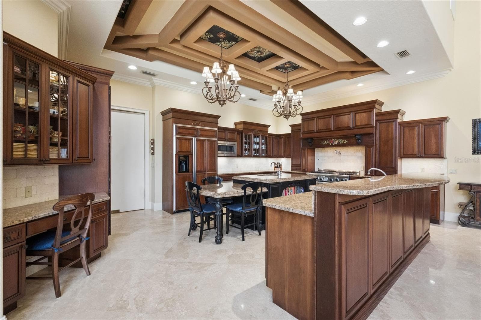 Single Family Residence at 2961 LAKEVIEW DR, SEBRING, photo 41 of 100