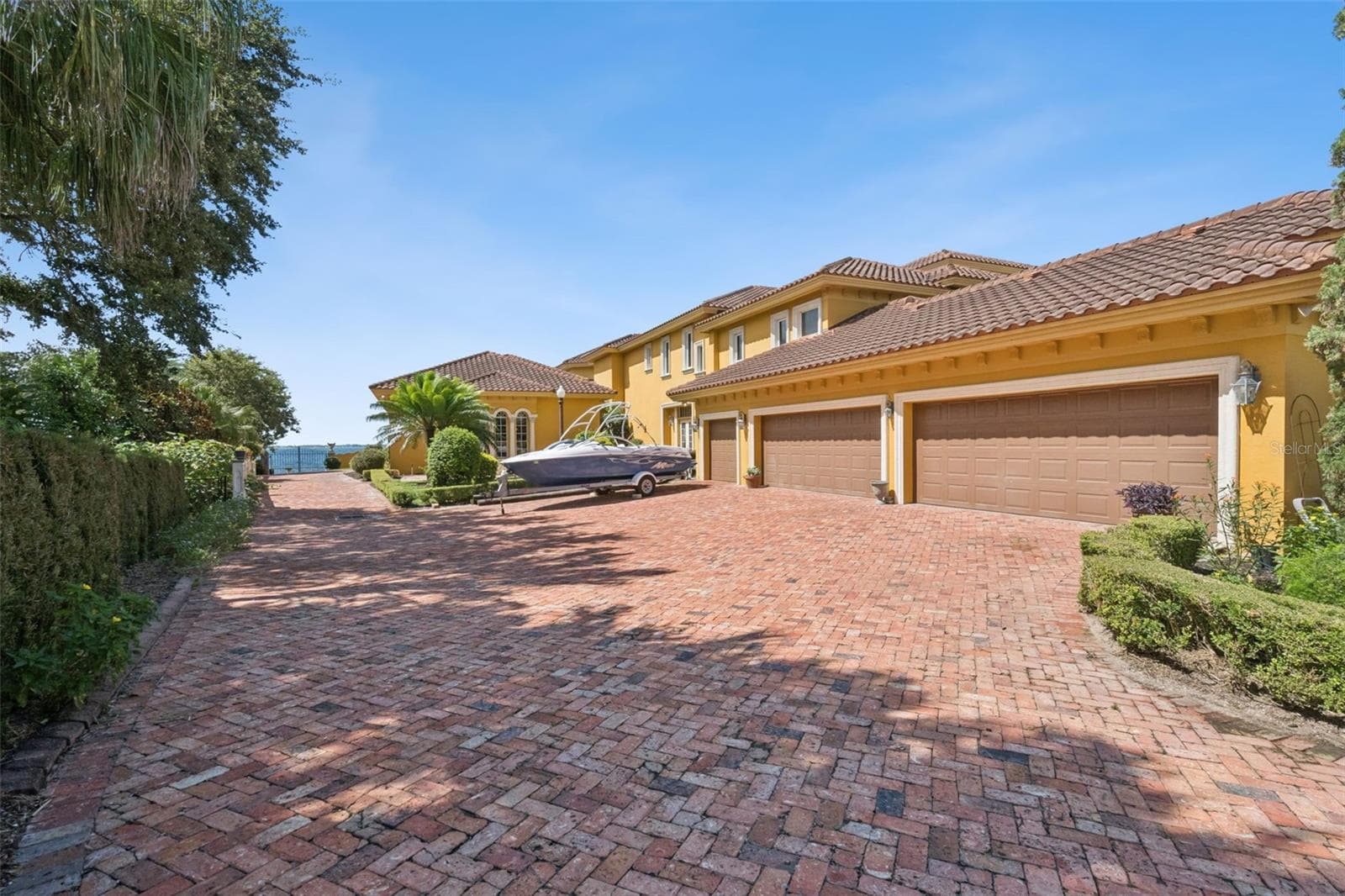 Single Family Residence at 2961 LAKEVIEW DR, SEBRING, photo 82 of 100