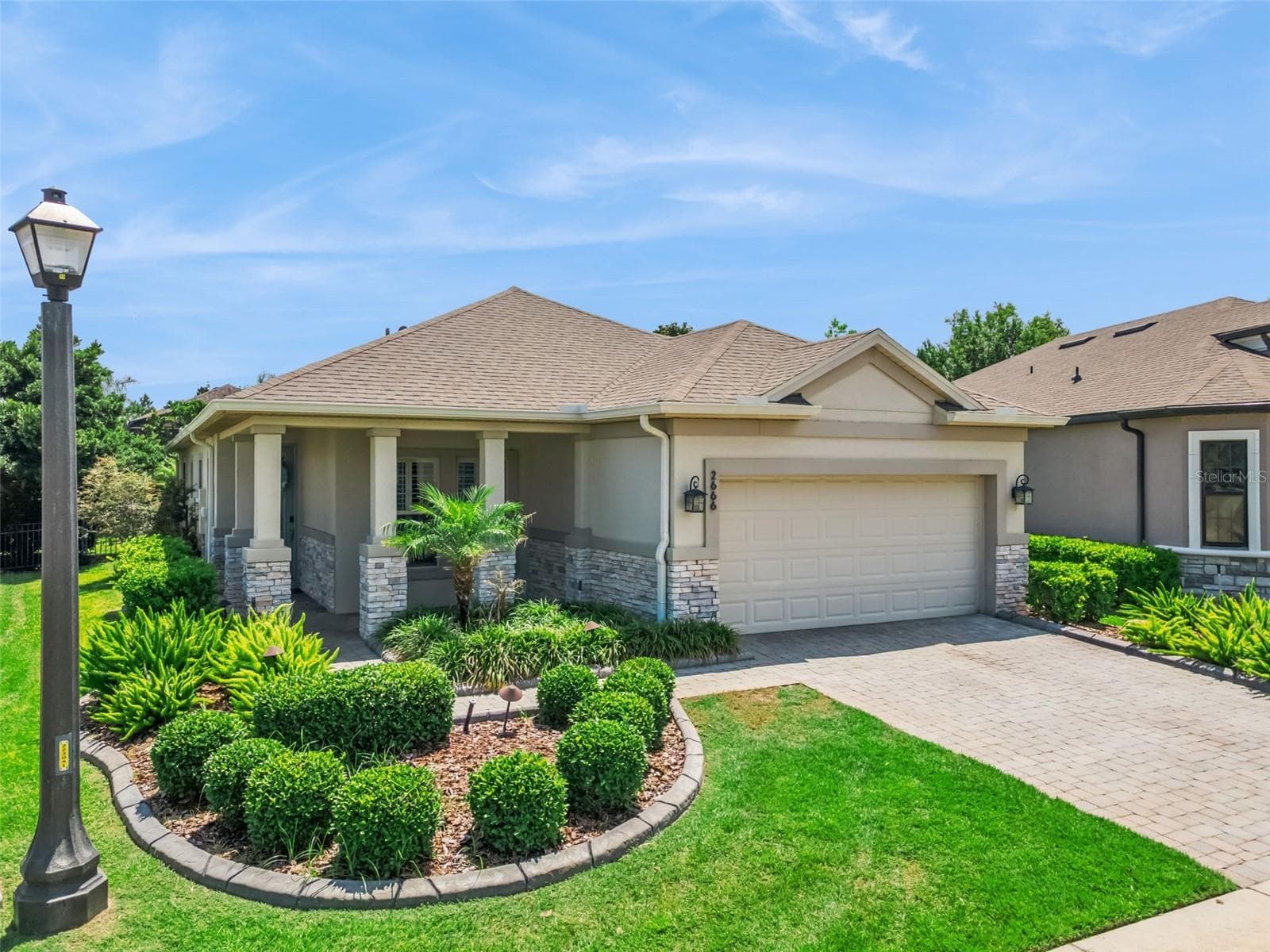 2666 STARGRASS CIR