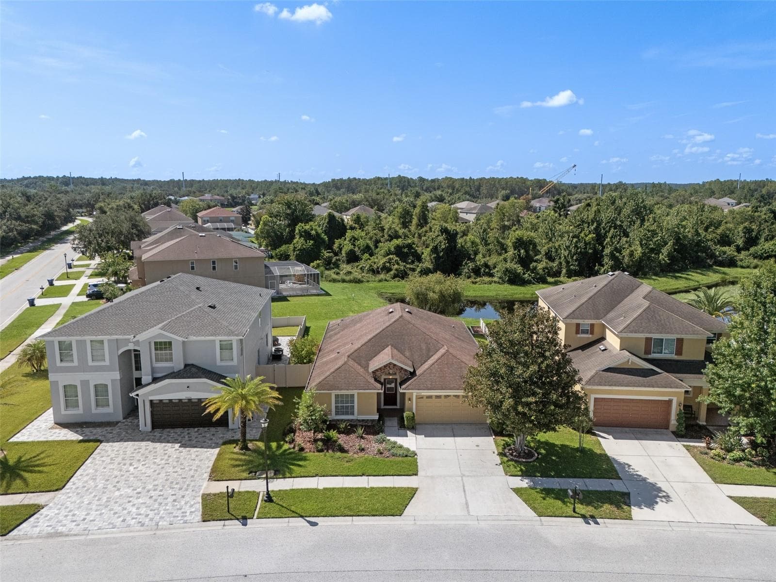 Single Family Residence at 19002 NARIMORE DR, LAND O LAKES, photo 2 of 57