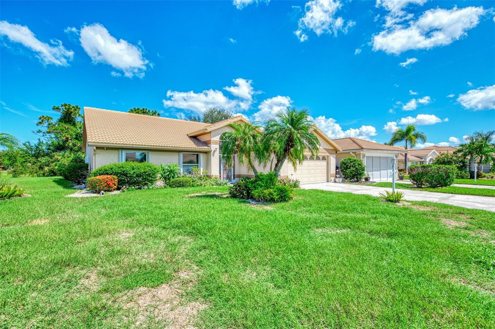 Front Home - 8252 PARKSIDE DR, ENGLEWOOD