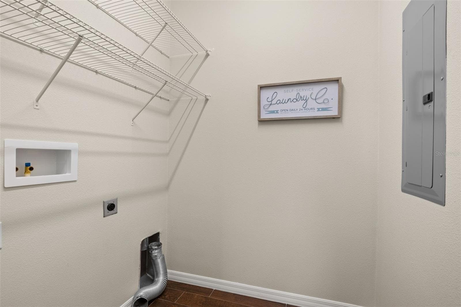 In-law laundry - 7904 OREGOLD DR, NEW PORT RICHEY