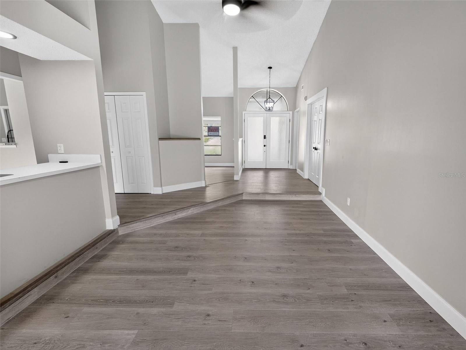Single Family Residence at 10428 TARA DR, RIVERVIEW, photo 11 of 43