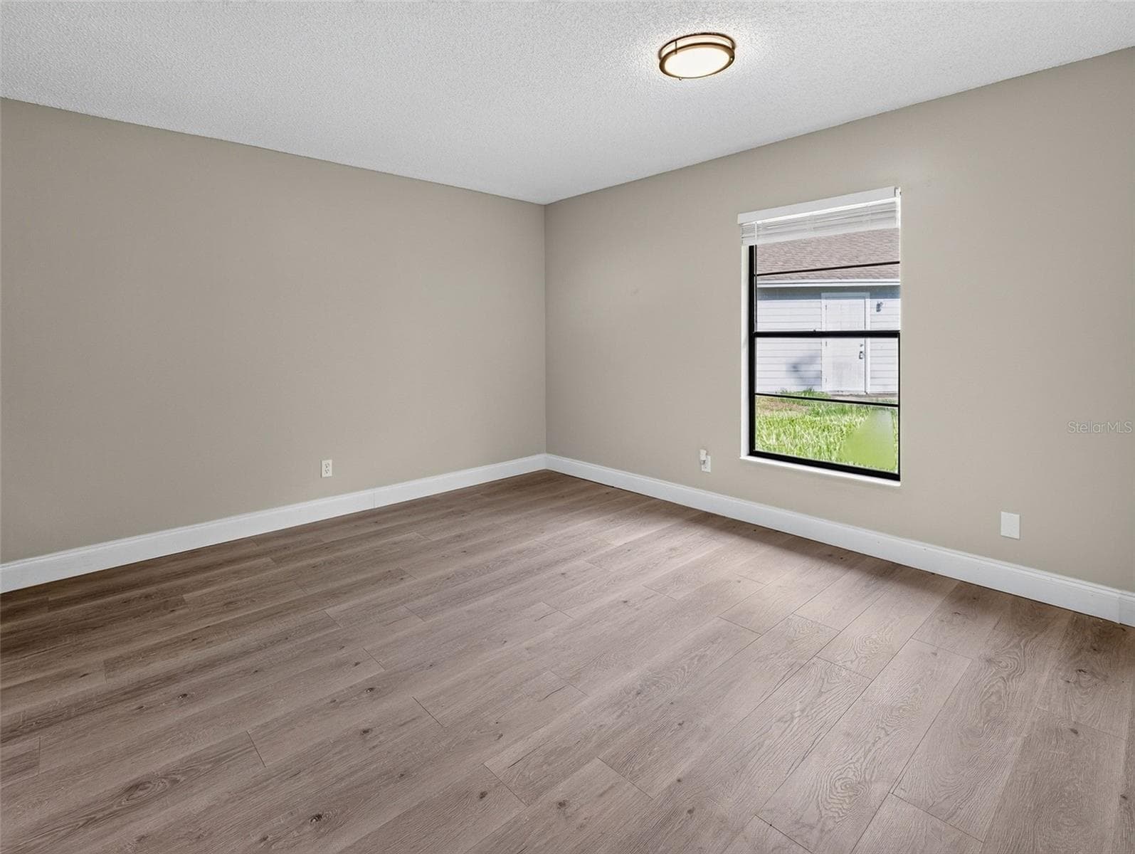 Single Family Residence at 10428 TARA DR, RIVERVIEW, photo 26 of 43