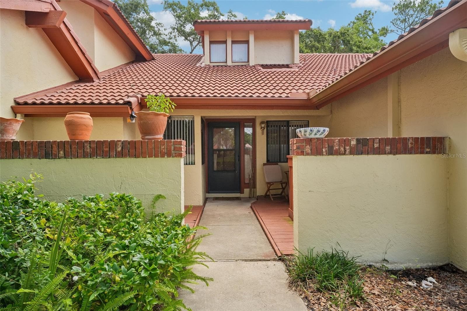 67 VILLAGE CIR