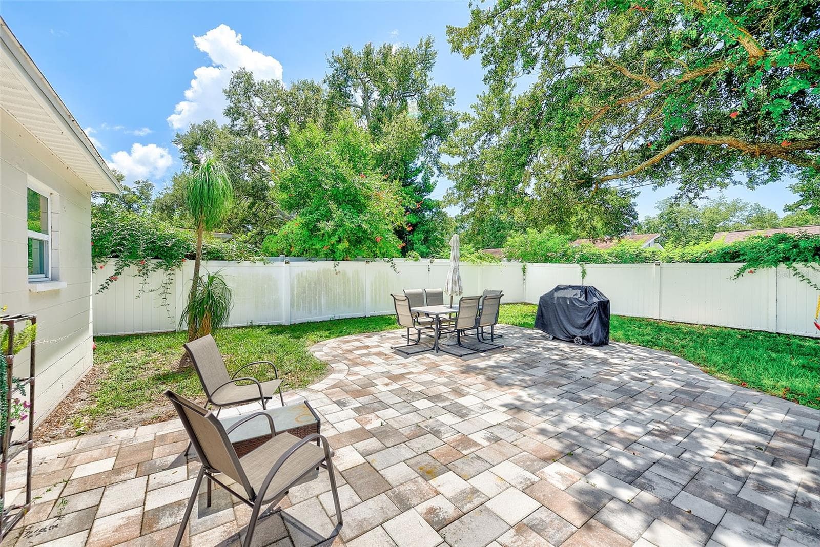 Single Family Residence at 10664 STARKEY RD, SEMINOLE, photo 23 of 37