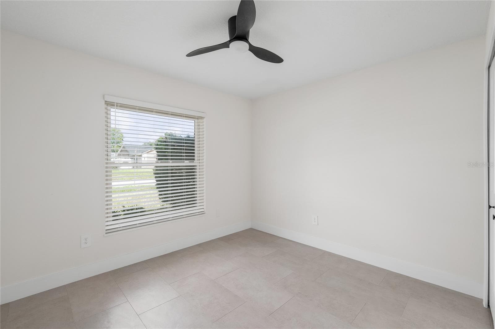Single Family Residence at 5112 JEANNINE CT, ORLANDO, photo 39 of 52