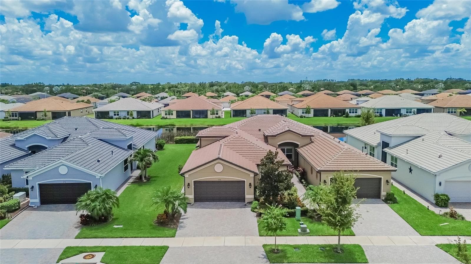 Villa at 4740 AVILA LAKES DR, WIMAUMA, photo 61 of 72