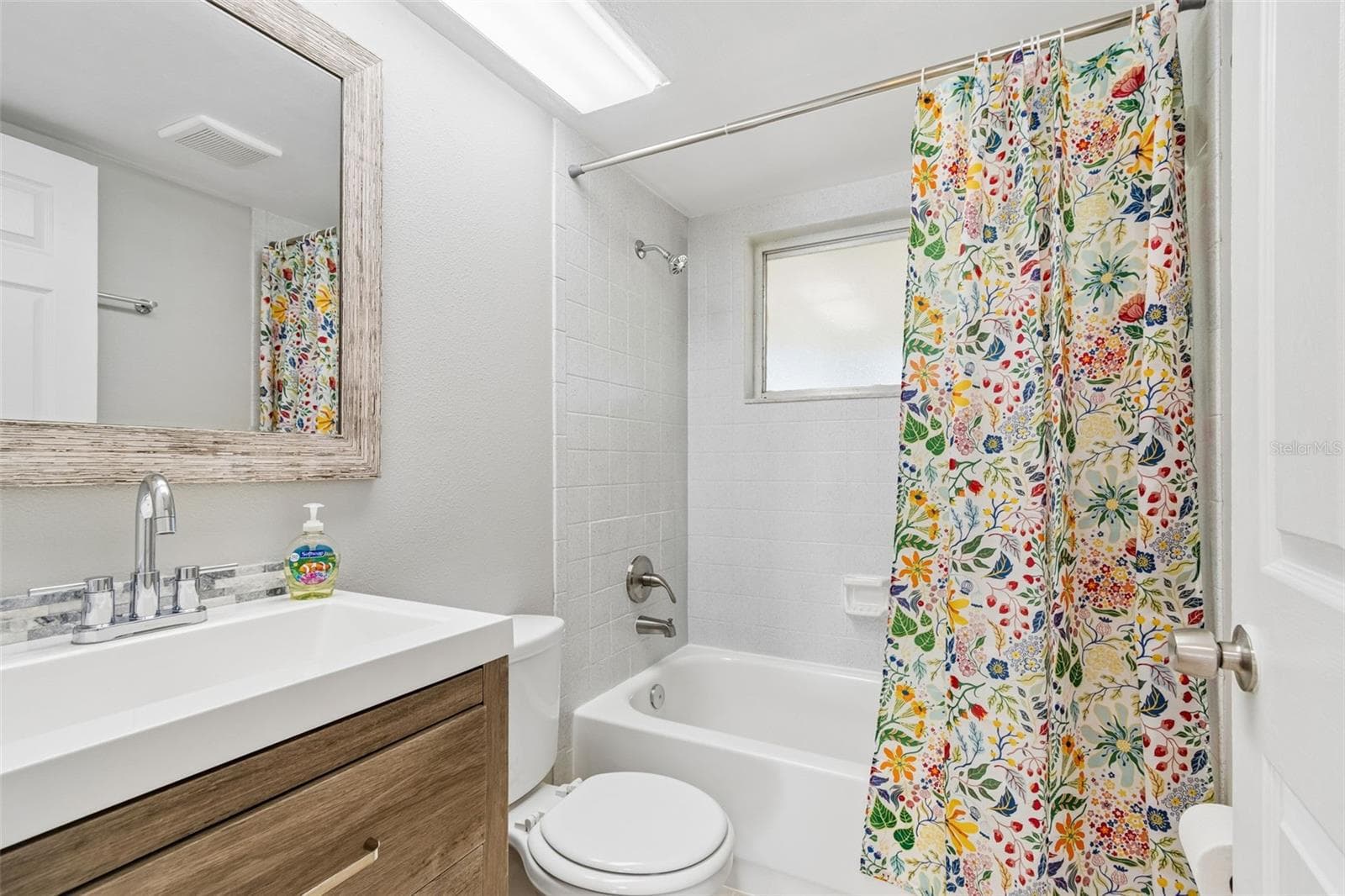 Single Family Residence at 9631 MARLINTON LN, PORT RICHEY, photo 17 of 33