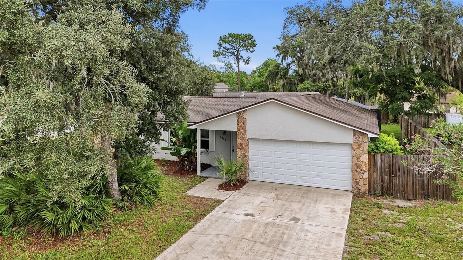 4027 WOODSONG DR