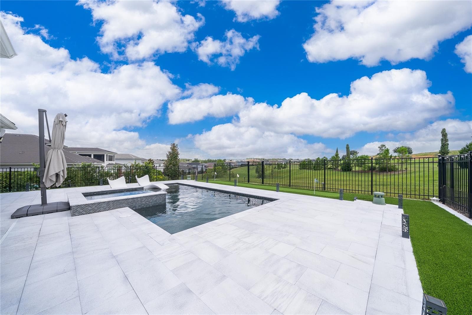 Single Family Residence at 16012 VOLTERRA PT, MONTVERDE, photo 11 of 63