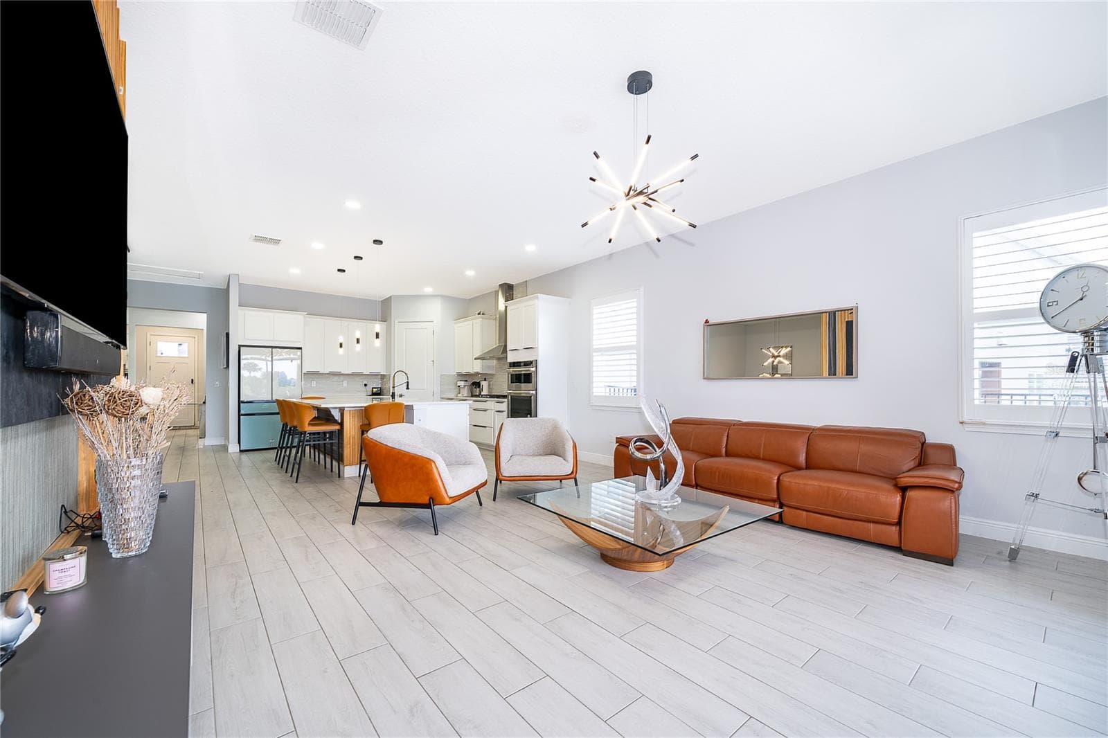Single Family Residence at 16012 VOLTERRA PT, MONTVERDE, photo 22 of 63