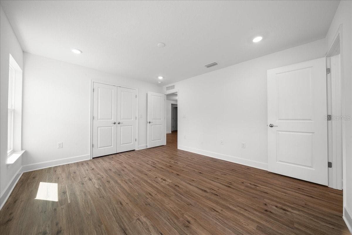 Primary Bedroom - 6241 FREEPORT DR, SPRING HILL