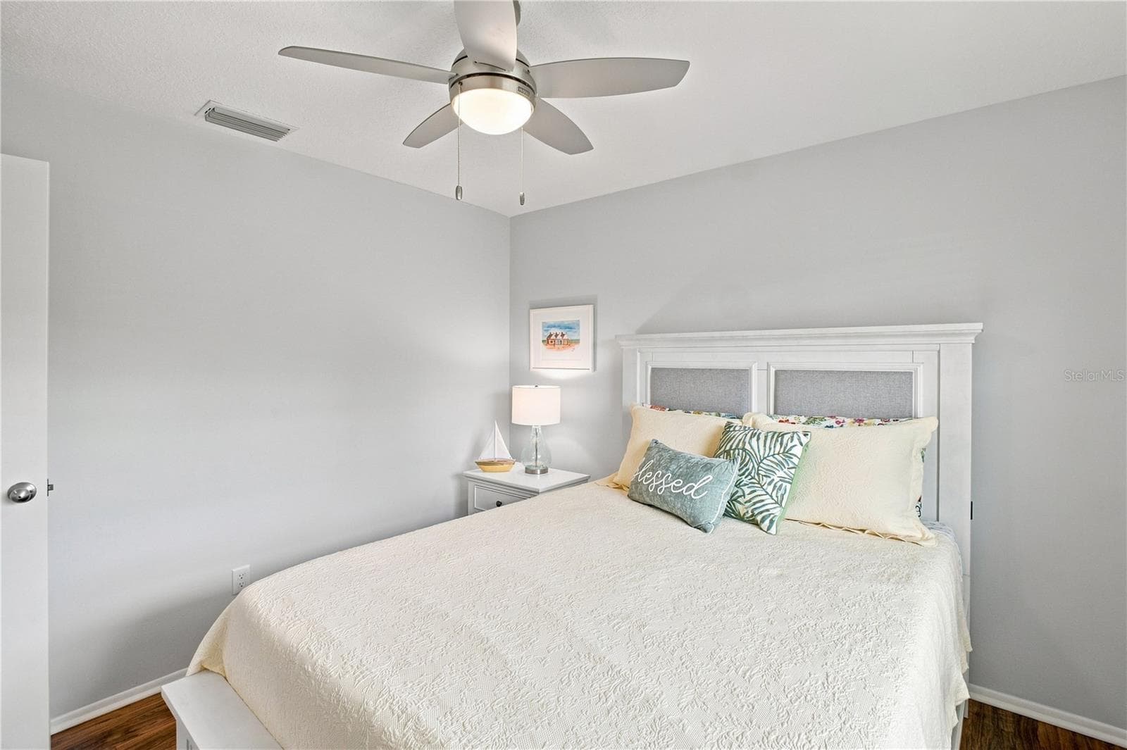 Single Family Residence at 864 FRANKLIN CIR, PALM HARBOR, photo 18 of 33