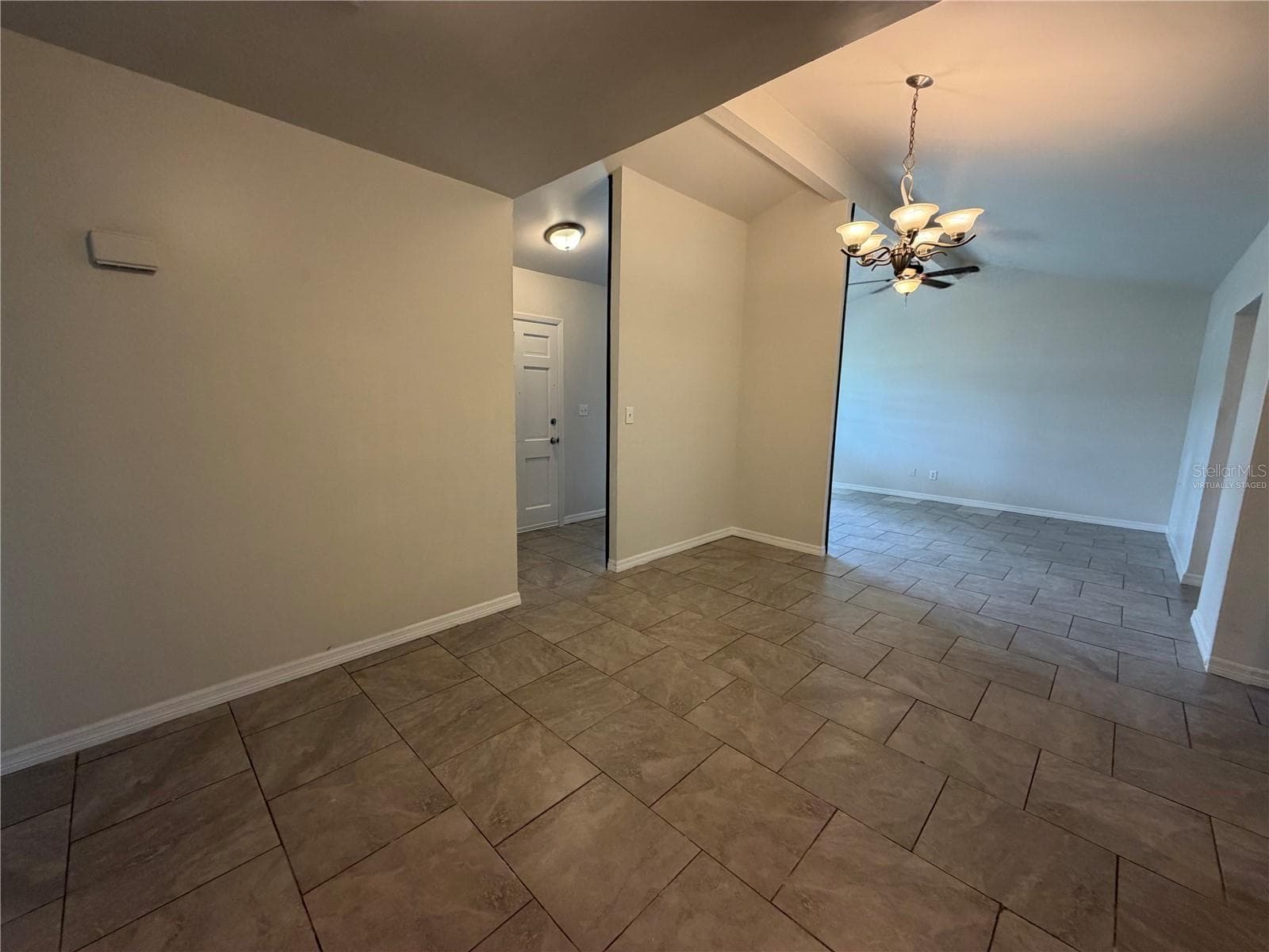 Virtually Staged - 7117 N 50TH ST, TAMPA