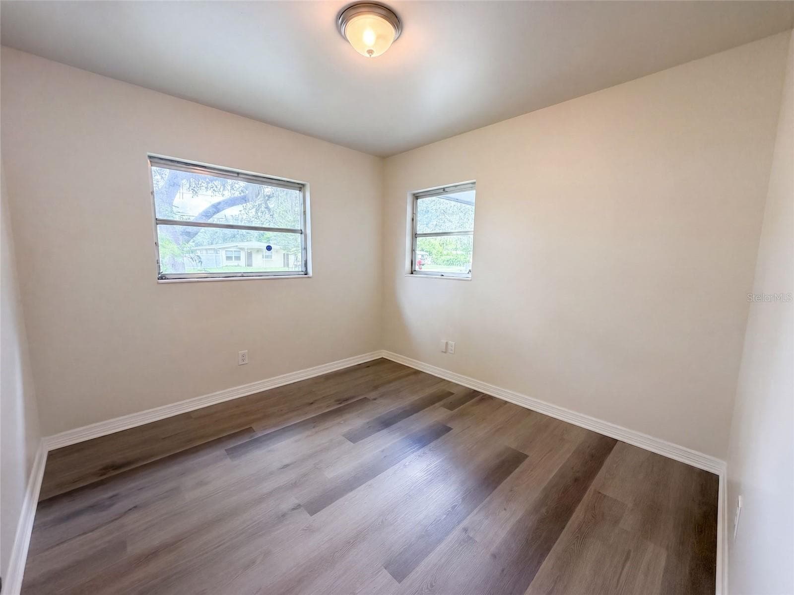 Single Family Residence at 7117 N 50TH ST, TAMPA, photo 5 of 16