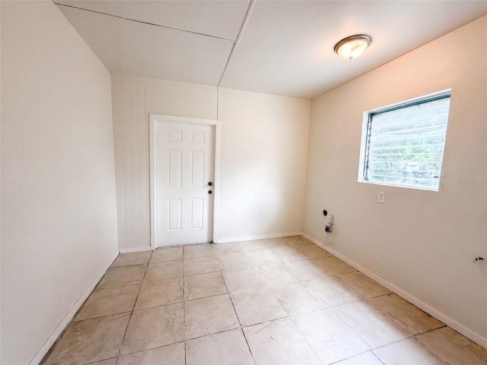 Single Family Residence at 7117 N 50TH ST, TAMPA, photo 13 of 16